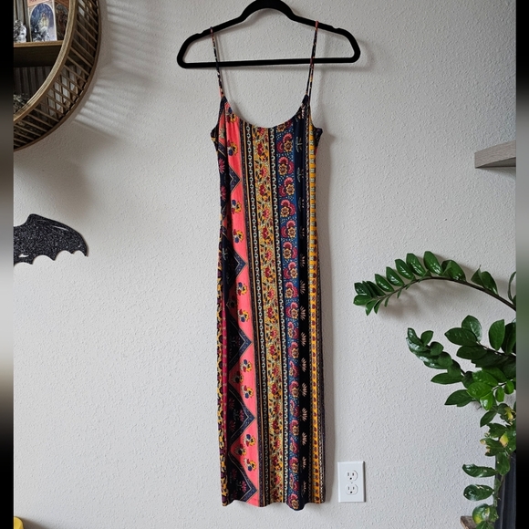 Novella Royale Dresses & Skirts - Novella Royale Farrah Midi Dress